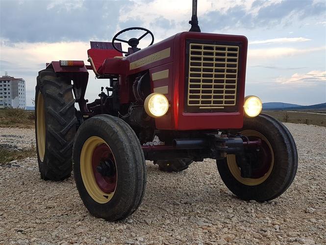 Traktor