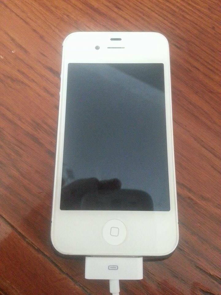 Shitet-Iphone-4s-