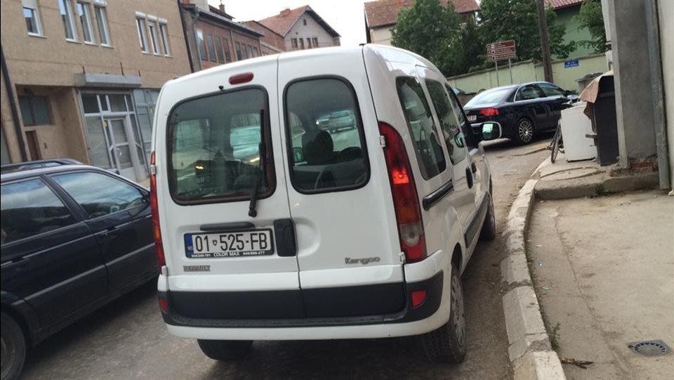 Renault-kango-dizell