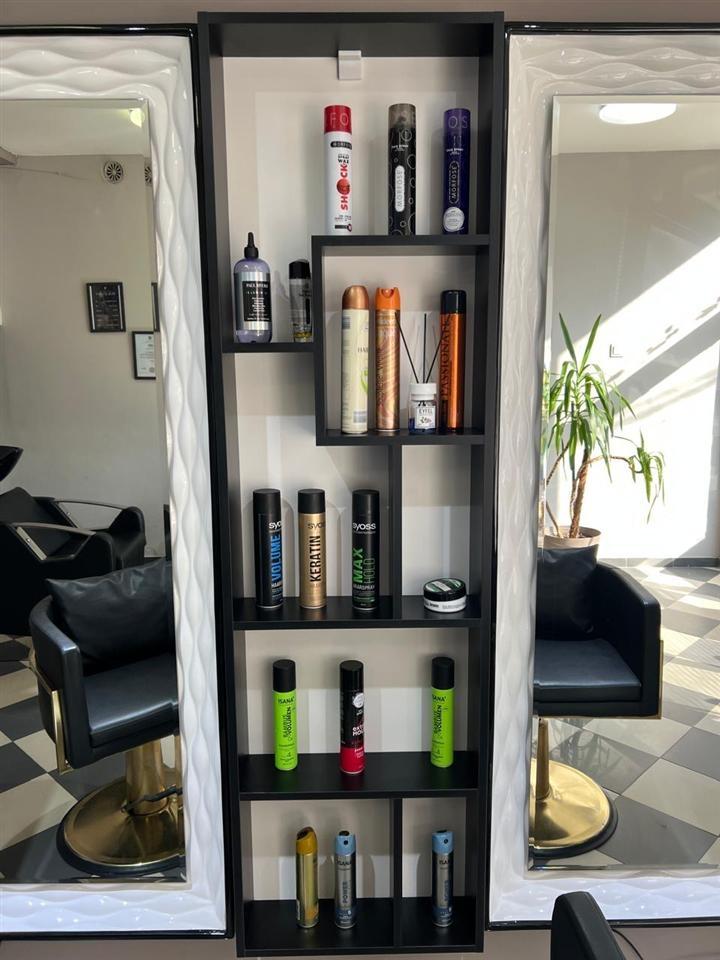 Pajisje-per-salon-frizere