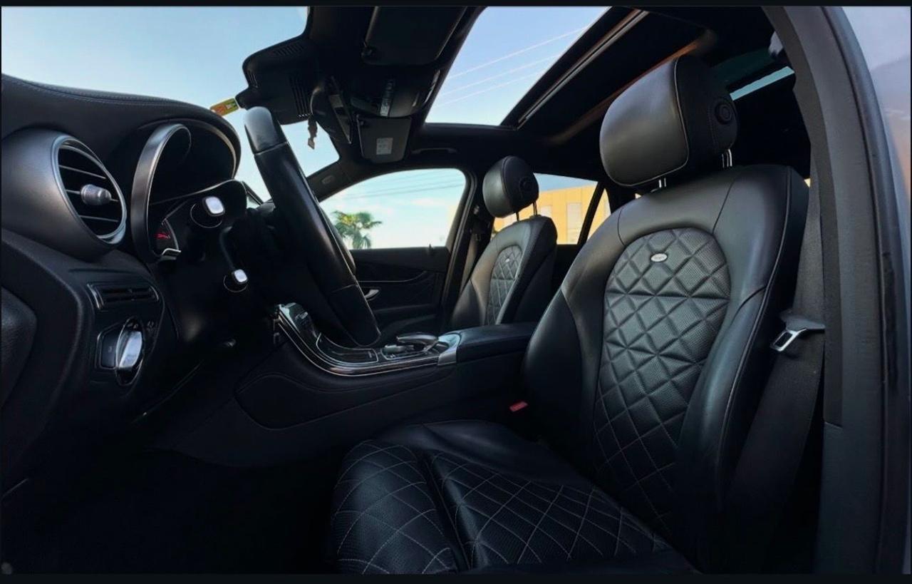 Mercedes-GLC-250--4Matic---AMG-Line
