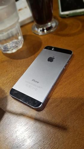 shes iphone 5s 32 gb