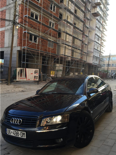 ⚫️  AUDI A8  ⚫️