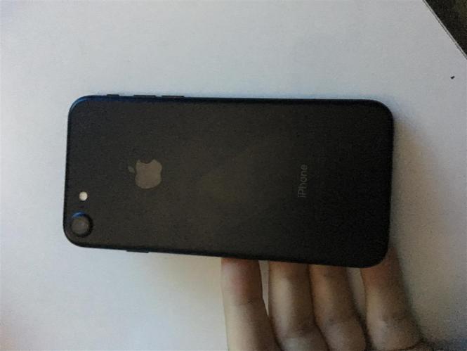 iPhone 7 32GB