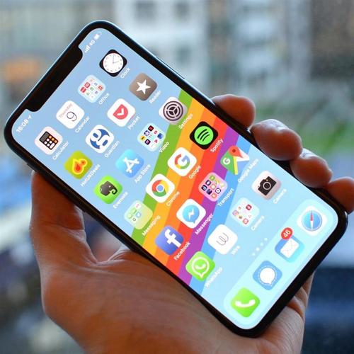 iPhone X  face ide of 
