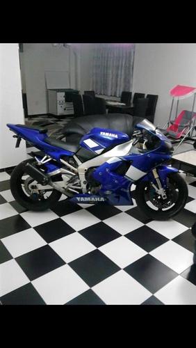 R1 