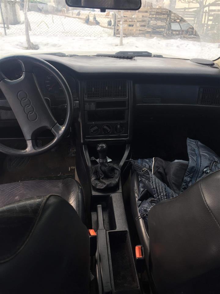 Audi-80