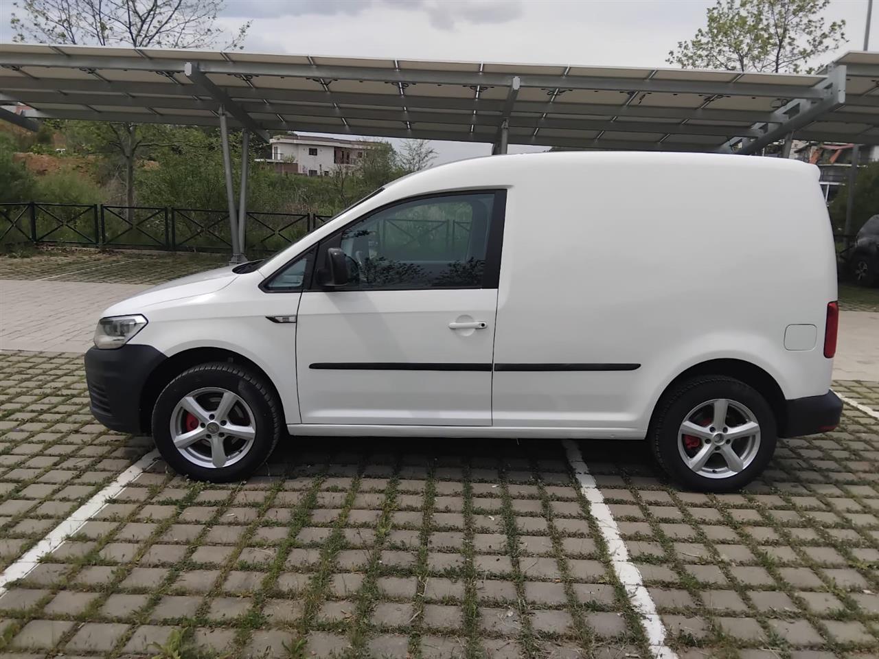 Shitet-Caddy-2018-2-0-TDI