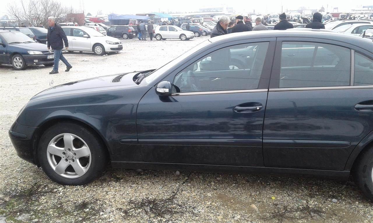 mercedes-e220-2002