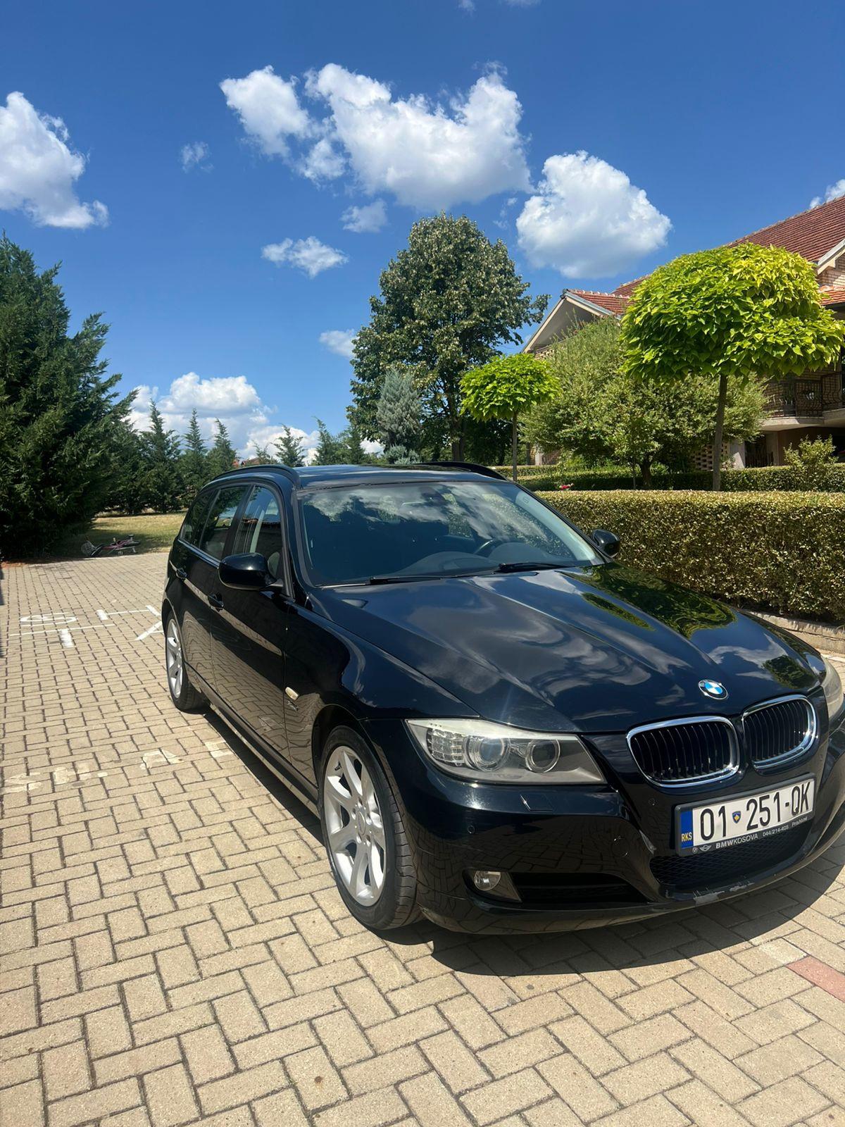 BMW-320d-2011