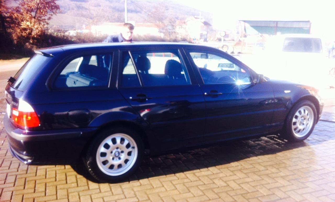 BMW-320