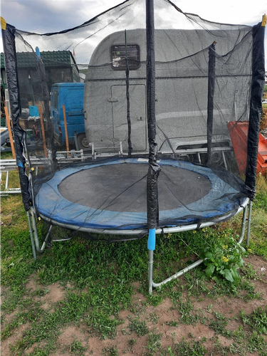 Trampolin
