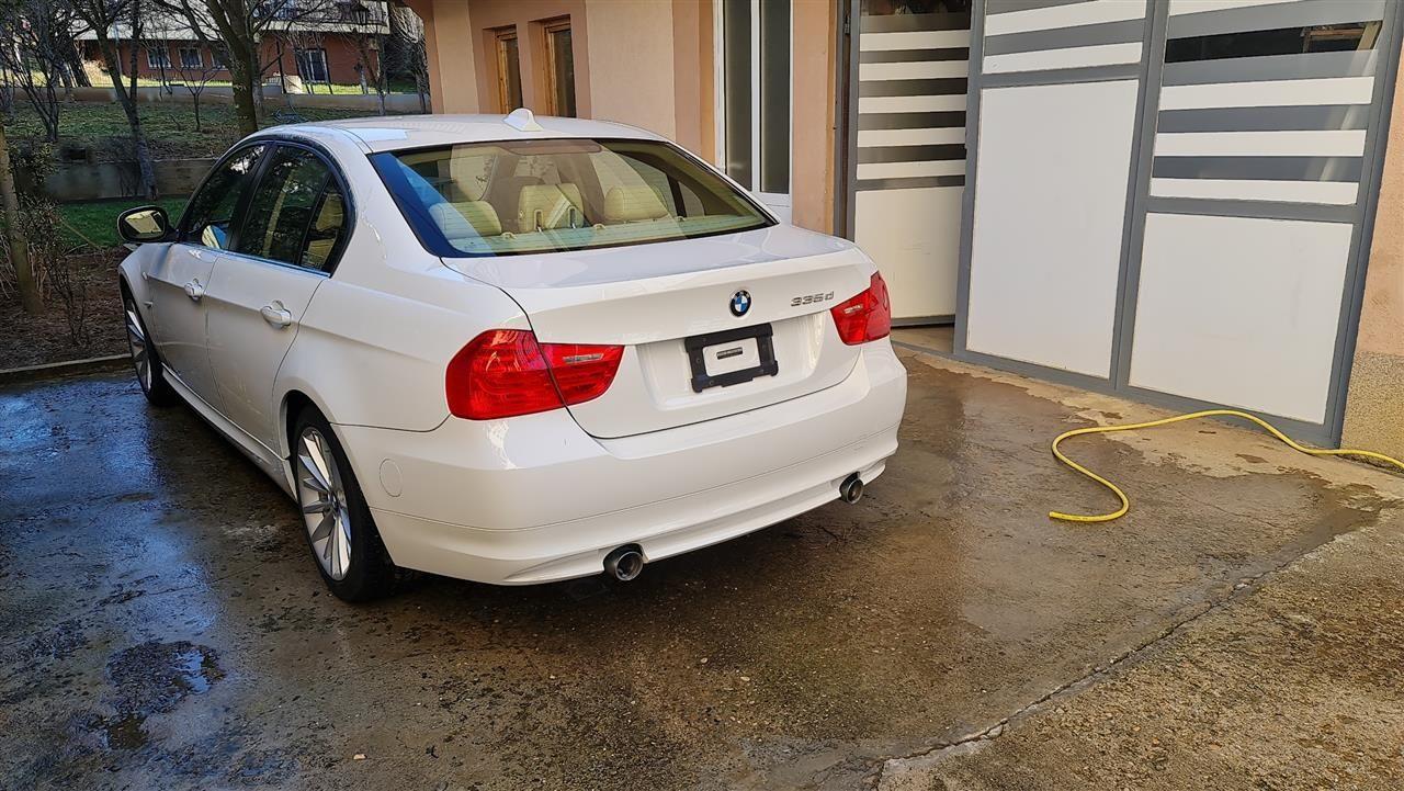 Bmw-e90-335d-2011