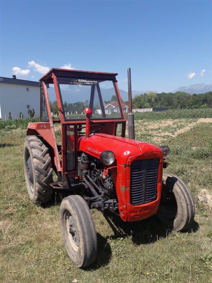 Traktor