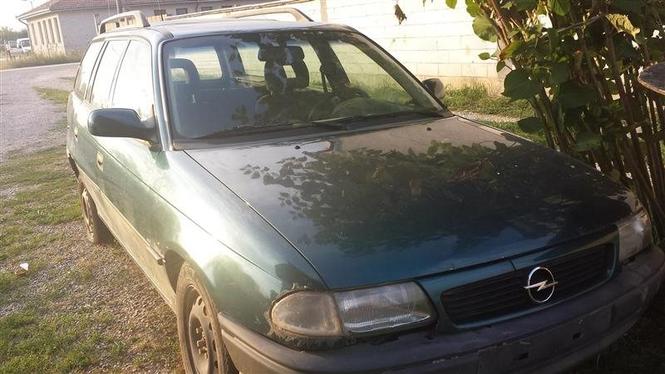 Opel Astra -97