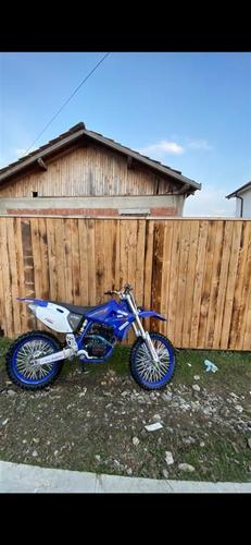 YZF 250cc 