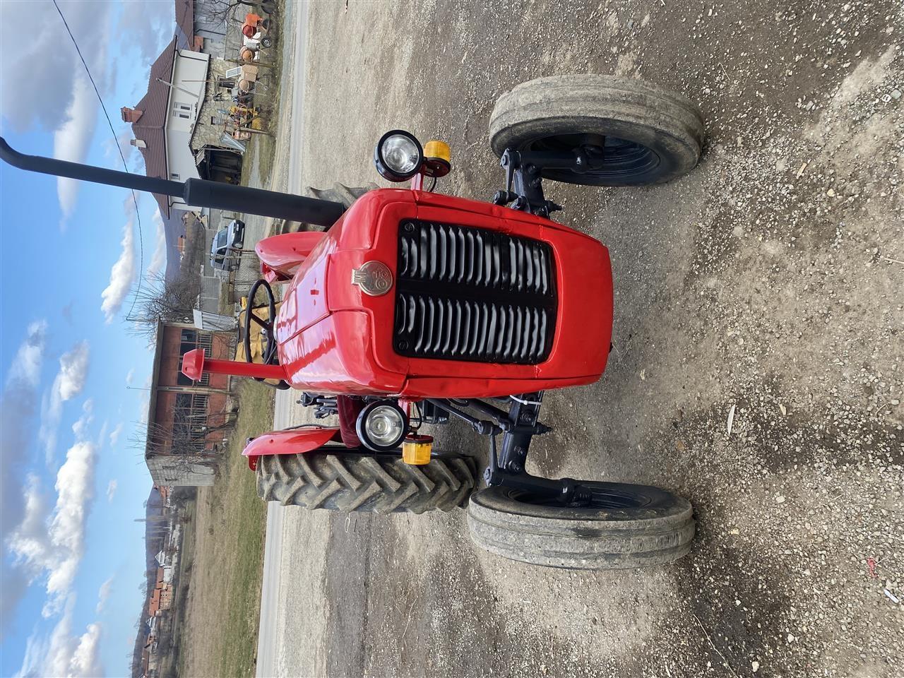 Traktor