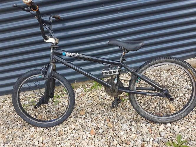 Shitet bicikleta bmx