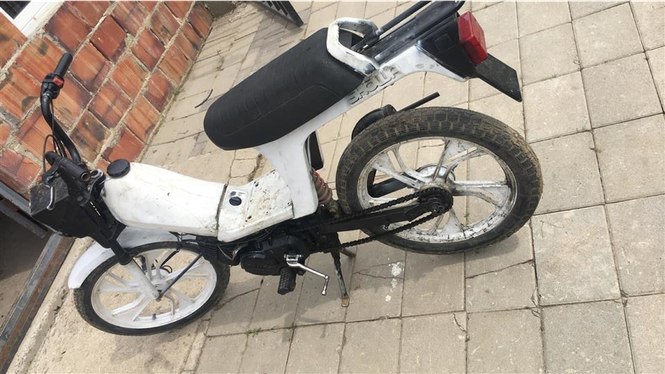 Tomos