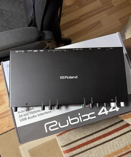 Roland Rubix44 USB AUDIO INTERFACE