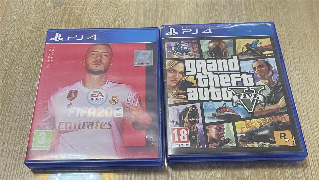 Play-station-4