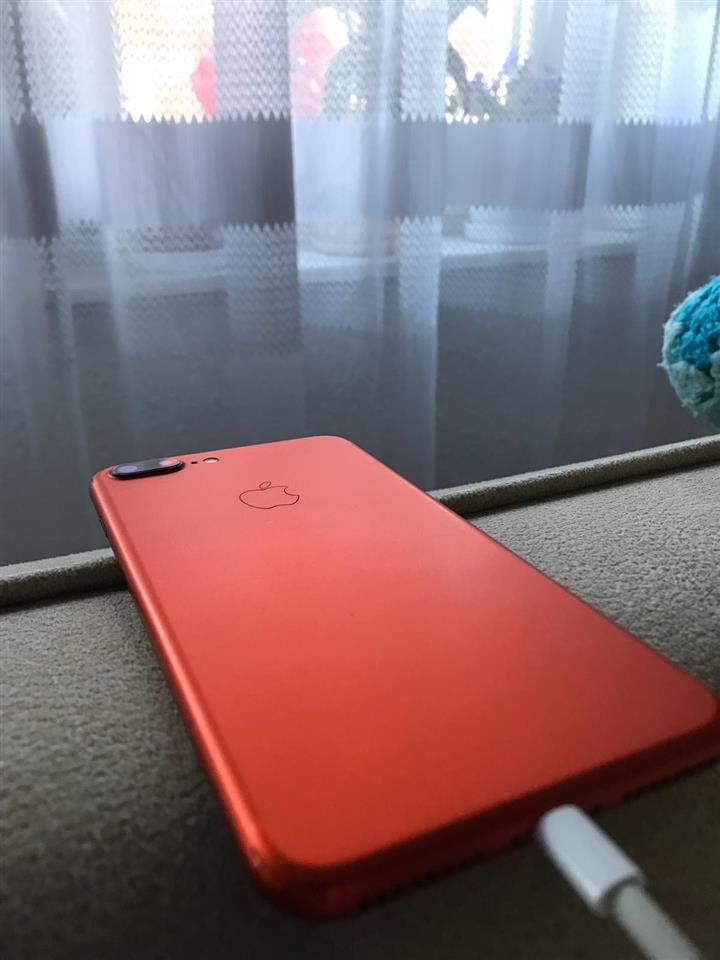 Shes-iphone-7-Plus-