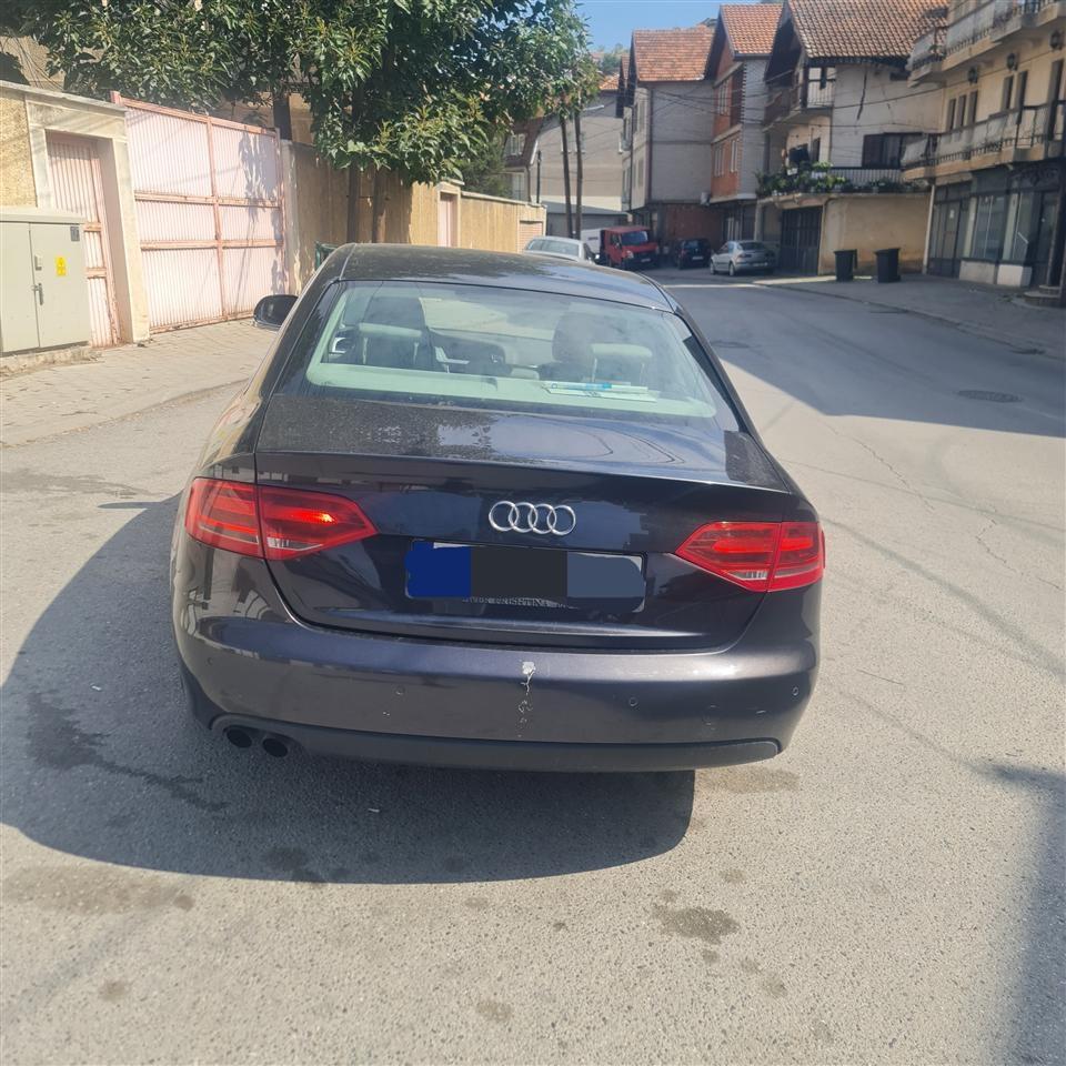 Audi-A4
