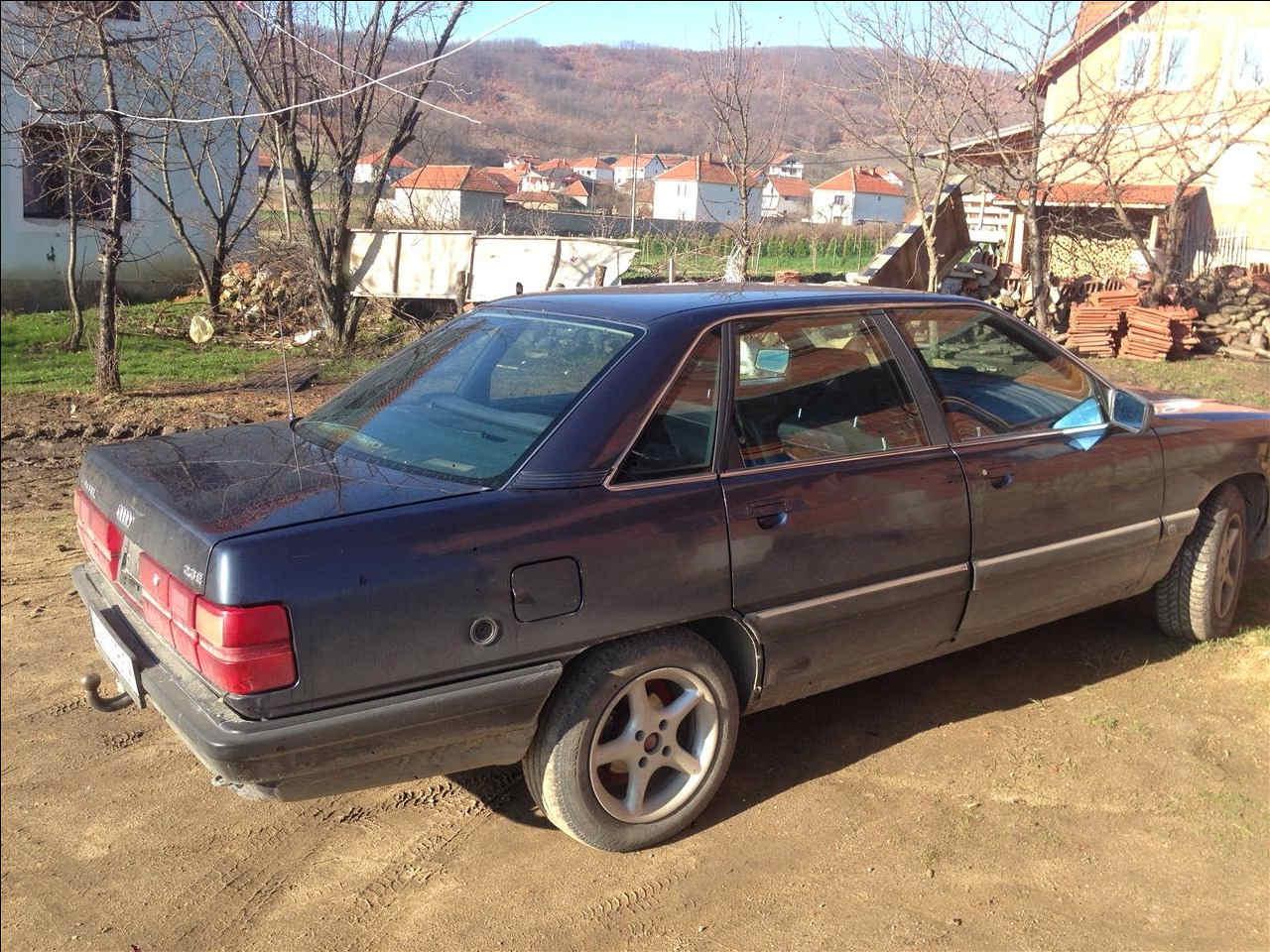 Audi-100------2-3