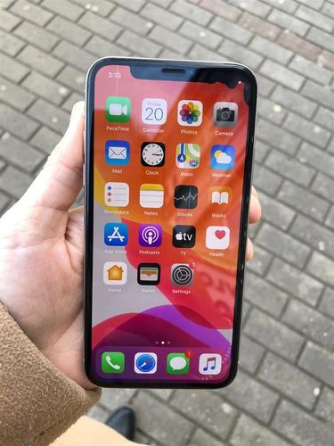 iPhone X 