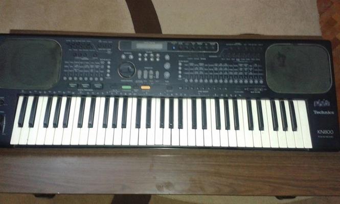 Sint Technics KN800