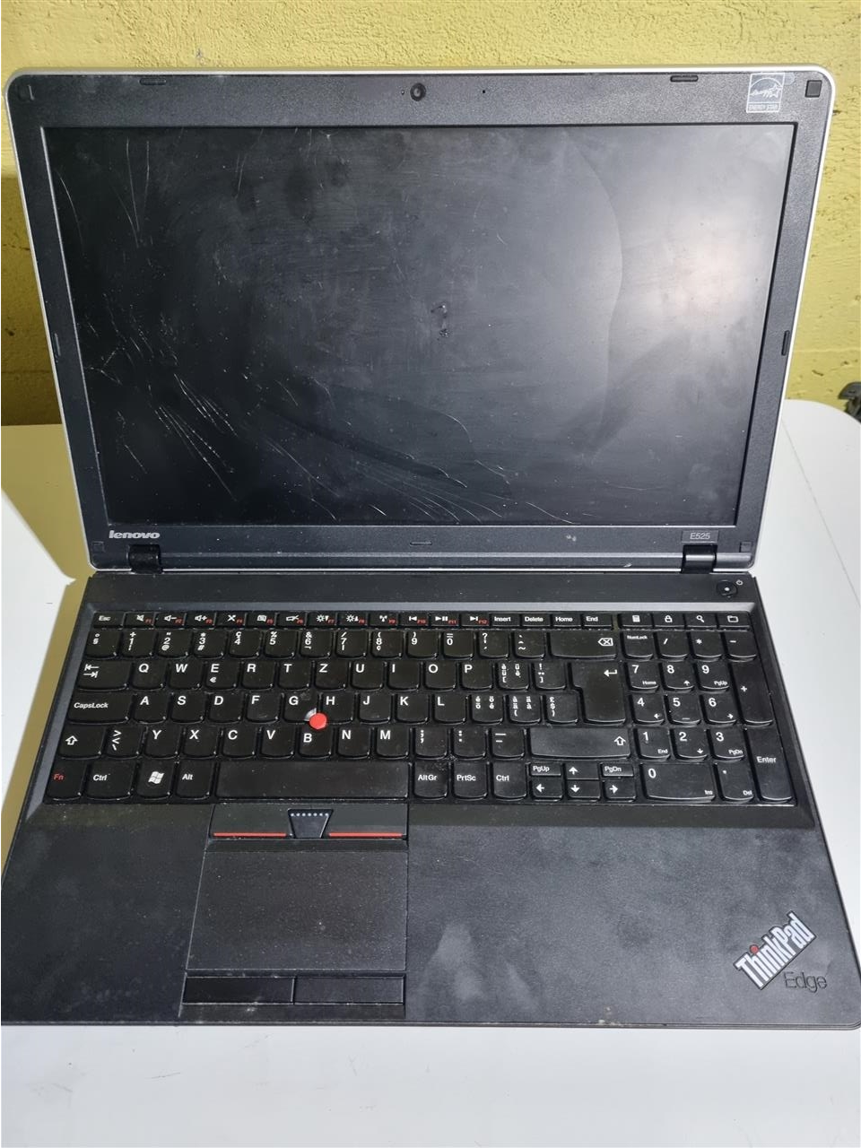 Pjes-per-laptopa