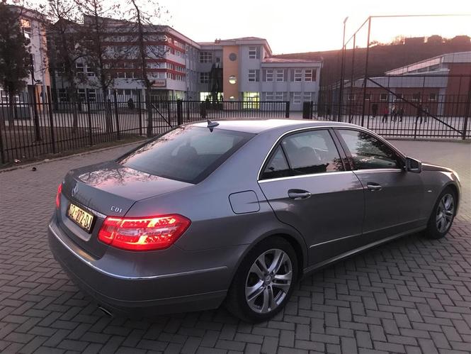 Mercedes E350