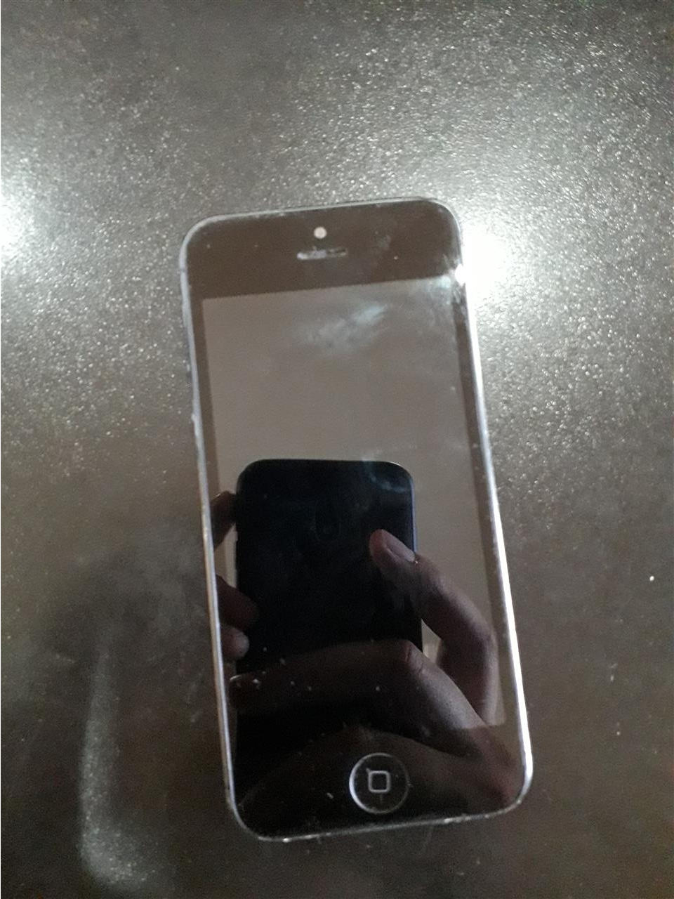 Shitet-urgjent-iphone-5