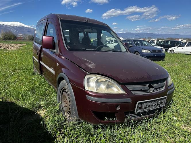 OPEL COMBO Per pjese