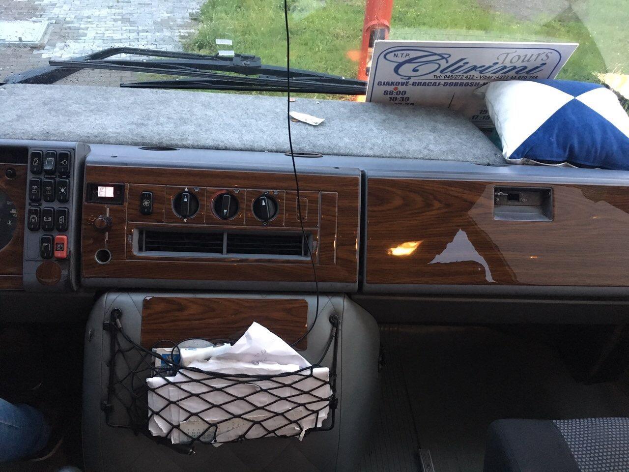 minibus