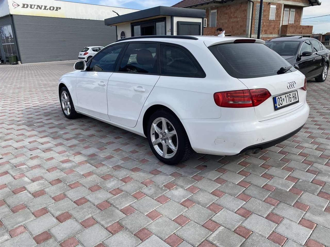 Audi-A4-
