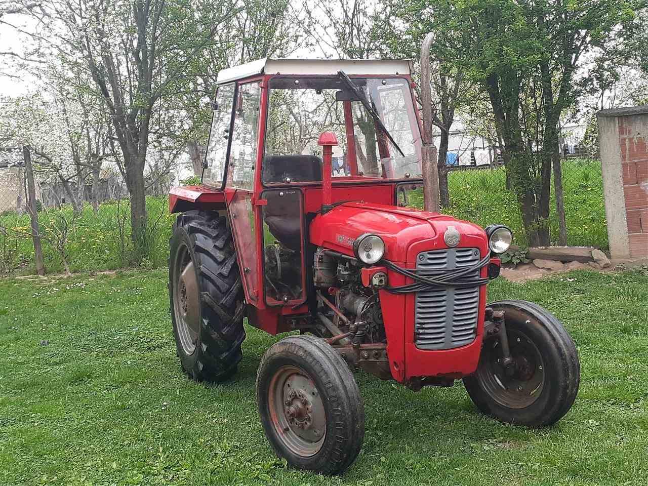 Traktor
