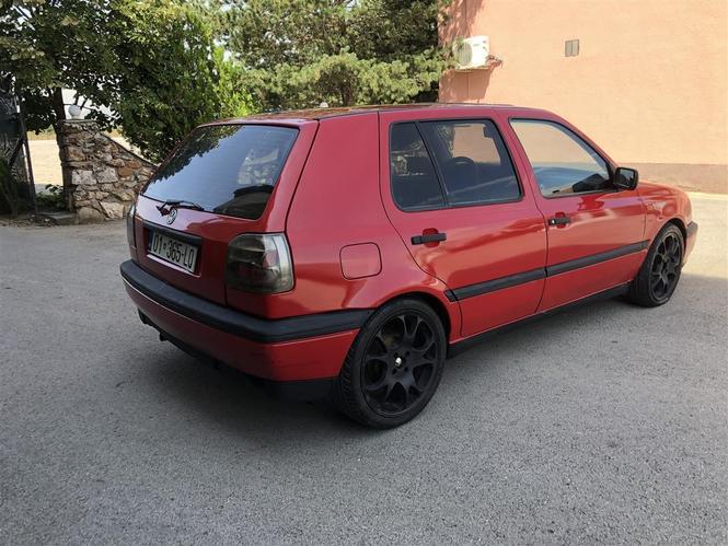 Golf 3