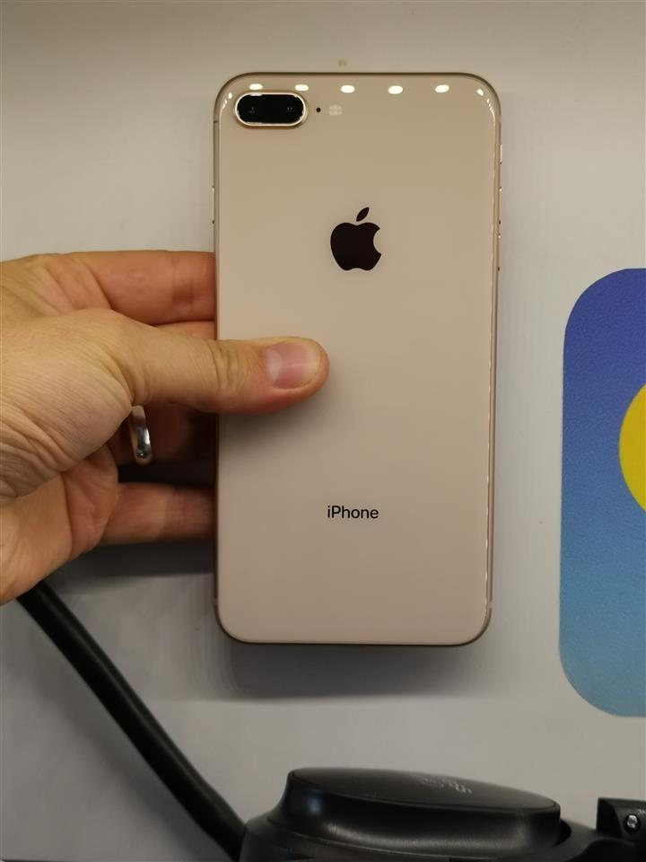 Iphone-8-plus-gold