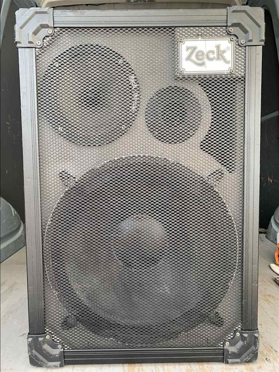 Monitor-Zeck