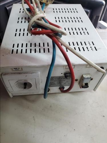 Invertor