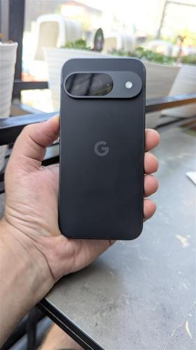 Google Pixel 9
