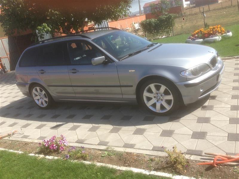 BMW-320