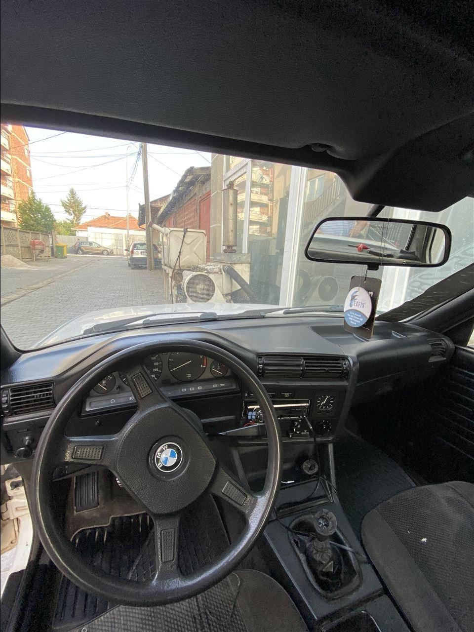 Bmw-E30
