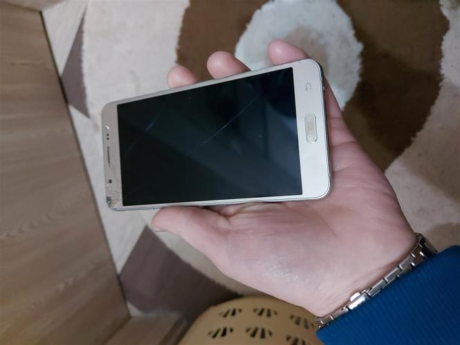 Samsung j5 2016