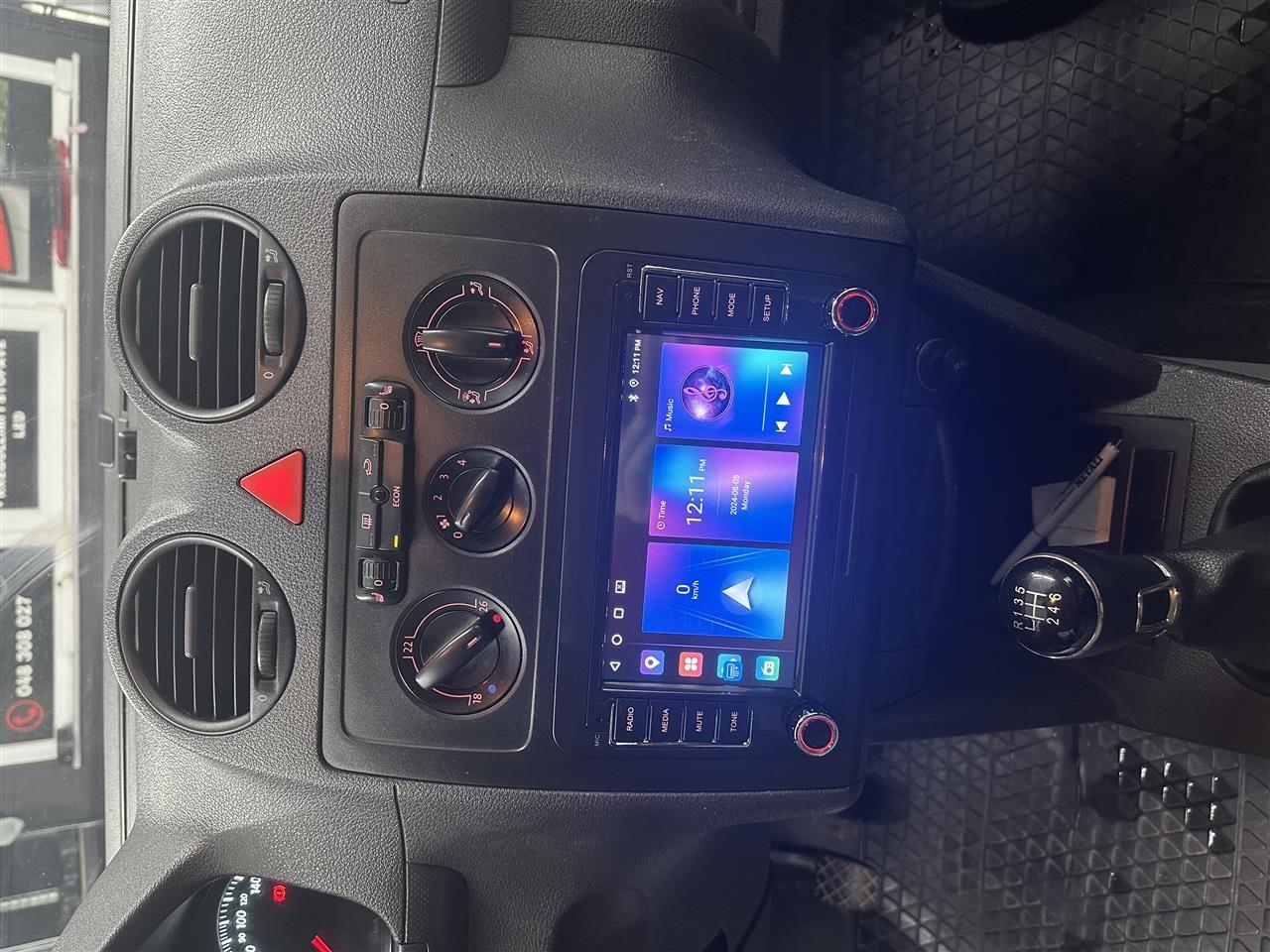 SHITET-PIKAPI-CADDY-1-9-TDI-2000