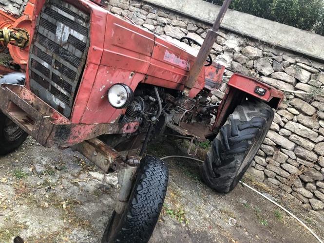 Traktor 560
