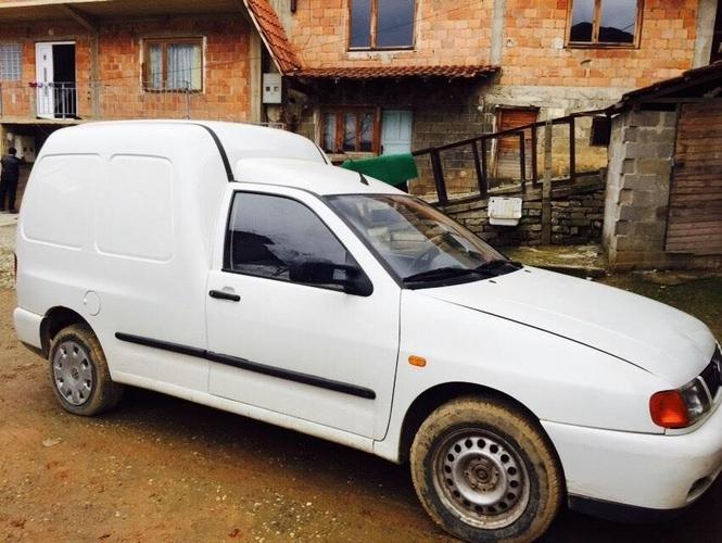 VW Caddy -96