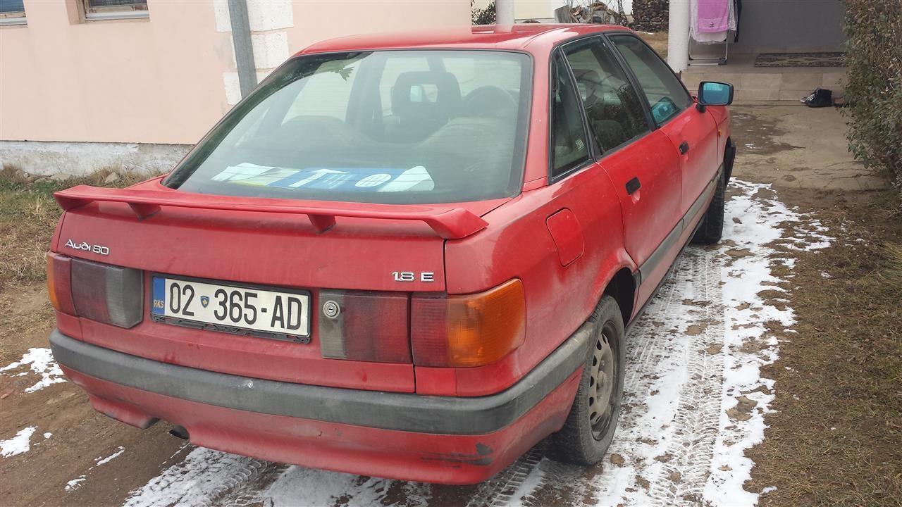 Shes-Audi-80