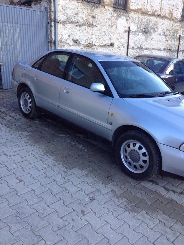 Audi-A4-
